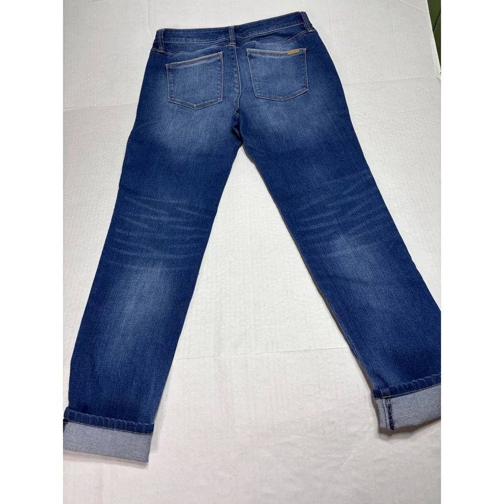 Chicos The Girlfriend Jeans Womens 0 Medium Wash Floral Embroidered Cuffed Slim